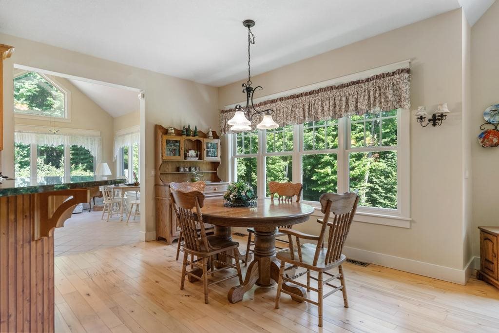 Charlevoix, Michigan 49720, United States, 4 Bedrooms Bedrooms, ,4 BathroomsBathrooms,Residential,Active,114565