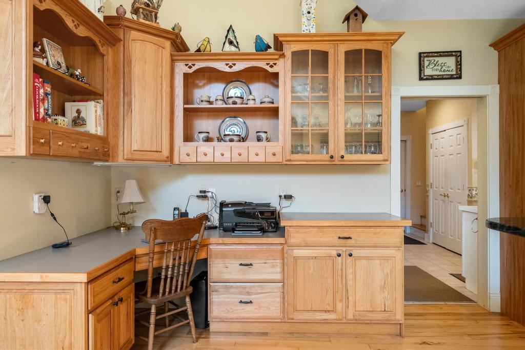 Charlevoix, Michigan 49720, United States, 4 Bedrooms Bedrooms, ,4 BathroomsBathrooms,Residential,Active,114565