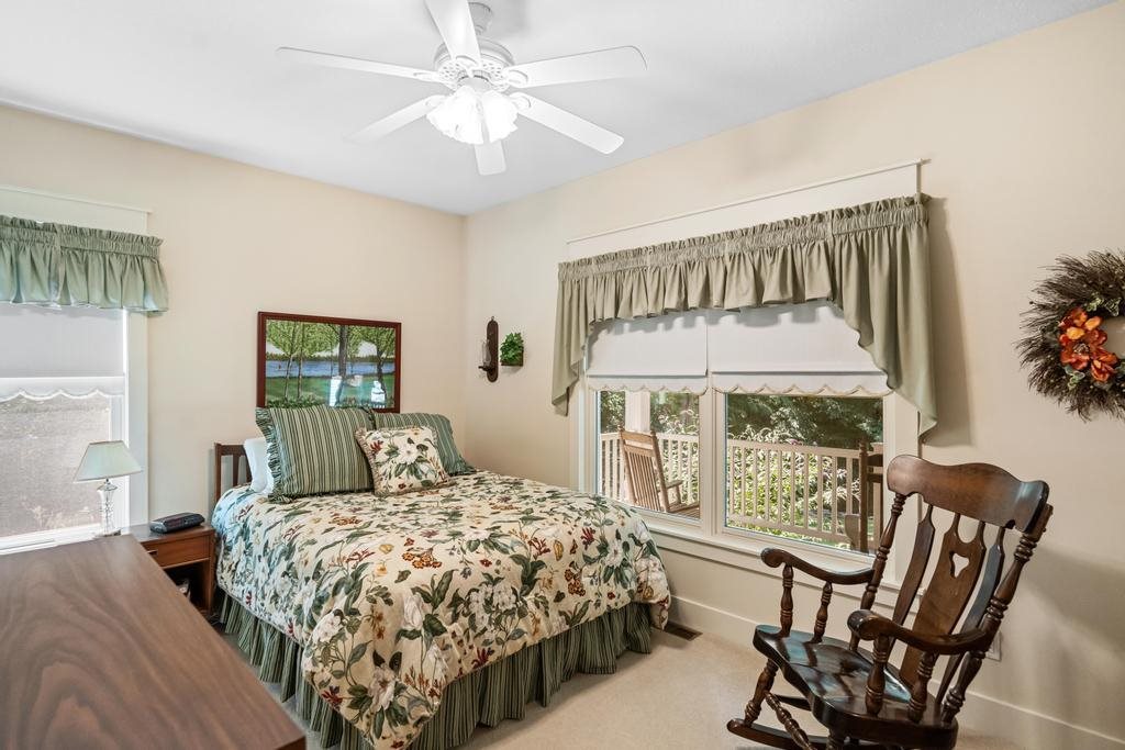 Charlevoix, Michigan 49720, United States, 4 Bedrooms Bedrooms, ,4 BathroomsBathrooms,Residential,Active,114565