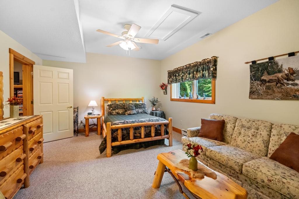 Charlevoix, Michigan 49720, United States, 4 Bedrooms Bedrooms, ,4 BathroomsBathrooms,Residential,Active,114565