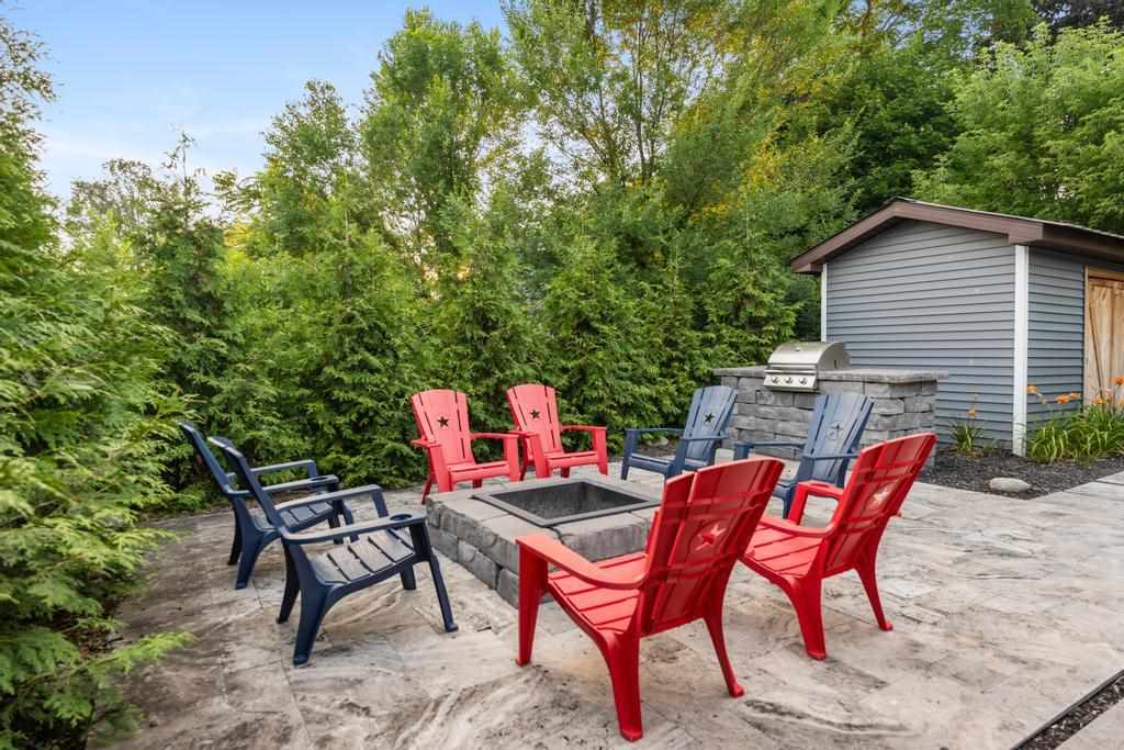 Boyne City, Michigan 49712, United States, 3 Bedrooms Bedrooms, ,2 BathroomsBathrooms,Residential,Active,182047