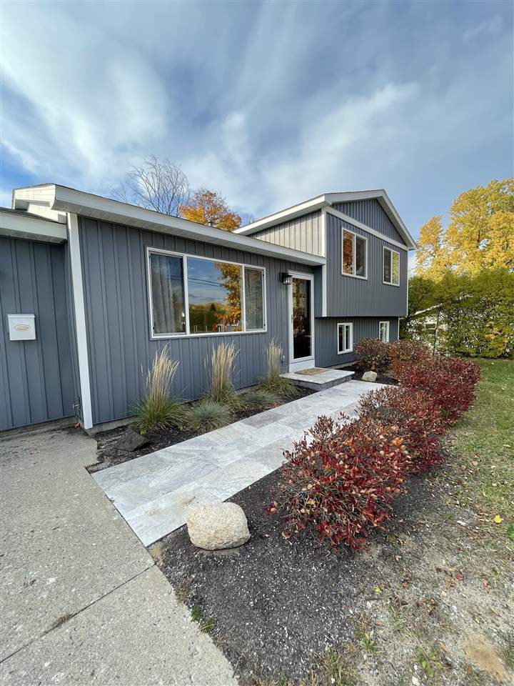 Boyne City, Michigan 49712, United States, 3 Bedrooms Bedrooms, ,2 BathroomsBathrooms,Residential,Active,182047