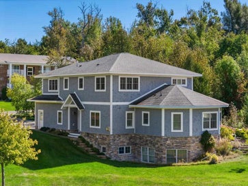 142 Balsam Avenue Petoskey MI 49770