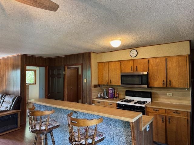 Boyne City, Michigan 49712, United States, 2 Bedrooms Bedrooms, ,2 BathroomsBathrooms,Residential,Active,200197