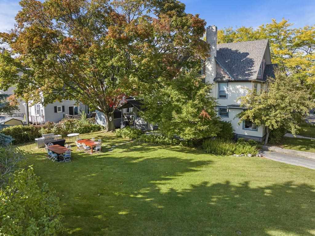 Charlevoix, Michigan 49720, United States, 8 Bedrooms Bedrooms, ,7 BathroomsBathrooms,Commercial,Active,190233