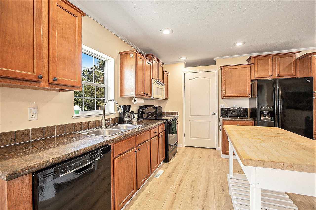 East Jordan, Michigan 49727, United States, 3 Bedrooms Bedrooms, ,2 BathroomsBathrooms,Residential,Active,201007