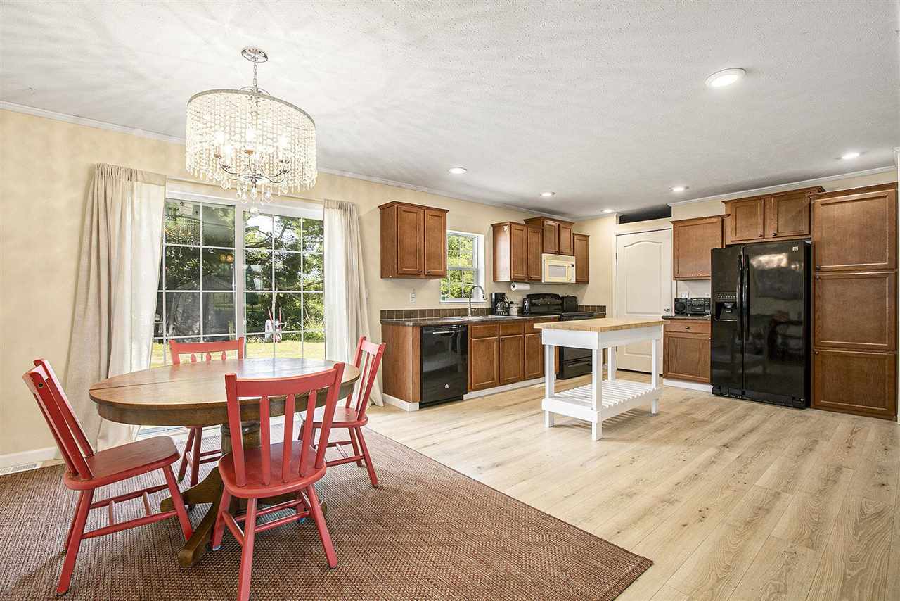 East Jordan, Michigan 49727, United States, 3 Bedrooms Bedrooms, ,2 BathroomsBathrooms,Residential,Active,201007