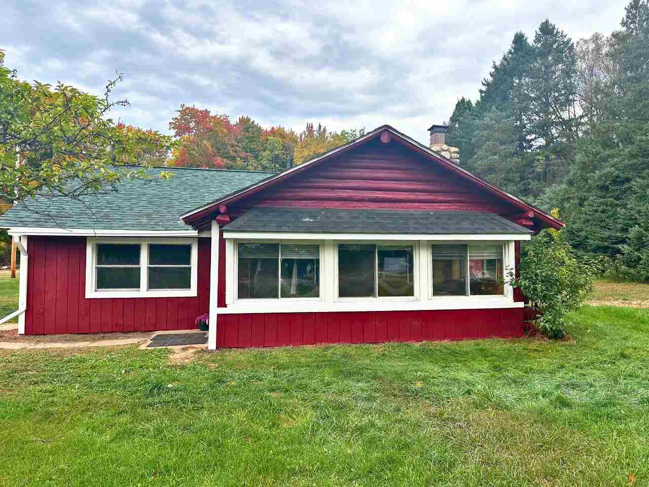 Boyne City, Michigan 49712, United States, 3 Bedrooms Bedrooms, ,2 BathroomsBathrooms,Residential,Active,164826