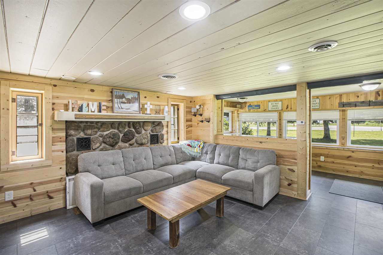 Boyne City, Michigan 49712, United States, 3 Bedrooms Bedrooms, ,2 BathroomsBathrooms,Residential,Active,164826