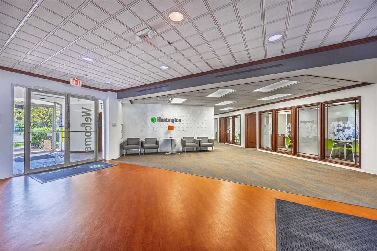 Charlevoix, Michigan 49720, United States, ,Commercial,Active,243493