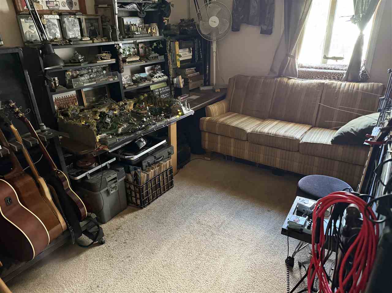 Charlevoix, Michigan 49720, United States, 2 Bedrooms Bedrooms, ,1 BathroomBathrooms,Residential,Active,197486