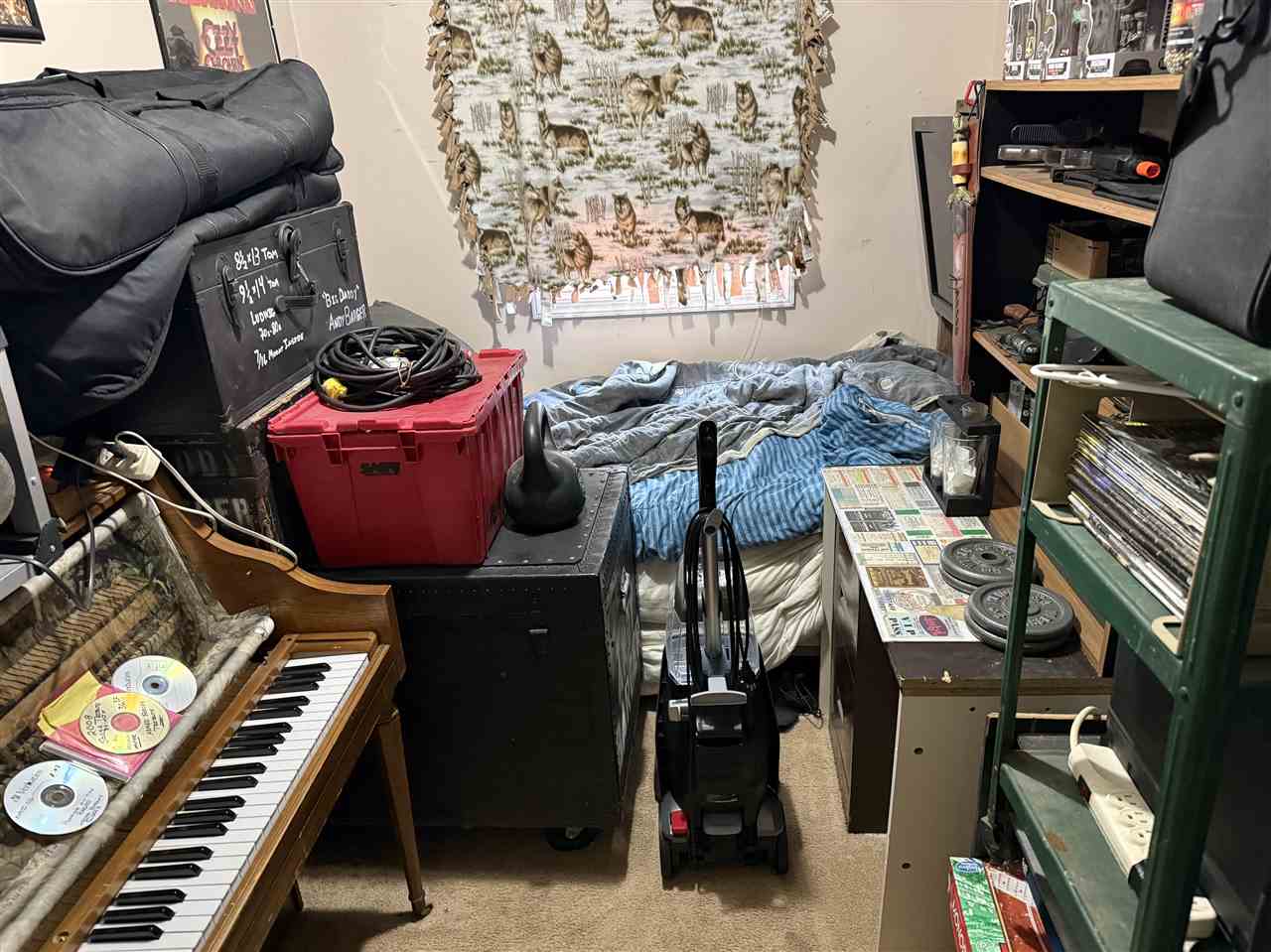 Charlevoix, Michigan 49720, United States, 2 Bedrooms Bedrooms, ,1 BathroomBathrooms,Residential,Active,197486