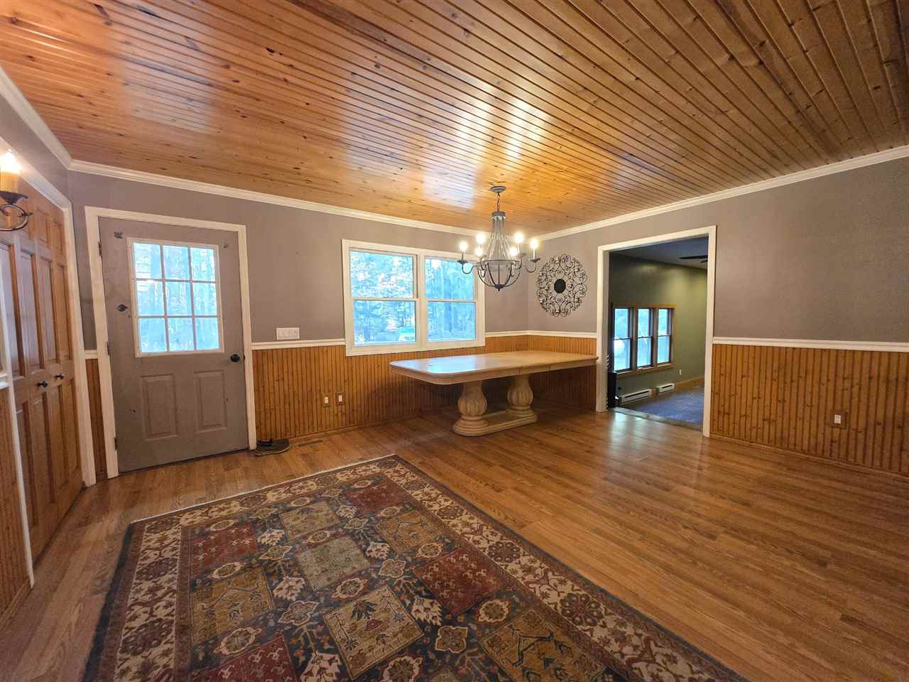 Pellston, Michigan 49769, United States, 4 Bedrooms Bedrooms, ,3 BathroomsBathrooms,Residential,Active,230745