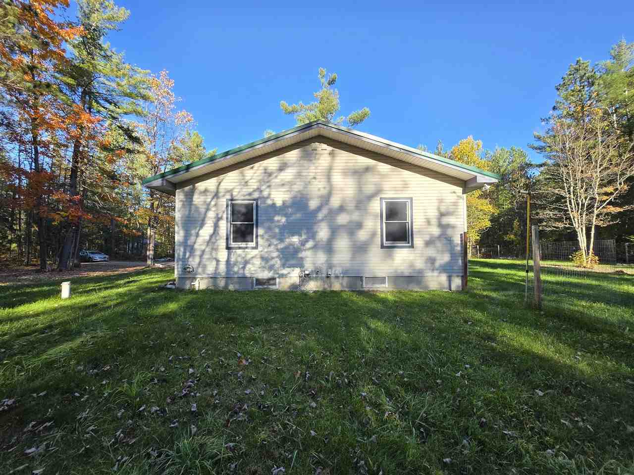 Pellston, Michigan 49769, United States, 4 Bedrooms Bedrooms, ,3 BathroomsBathrooms,Residential,Active,230745