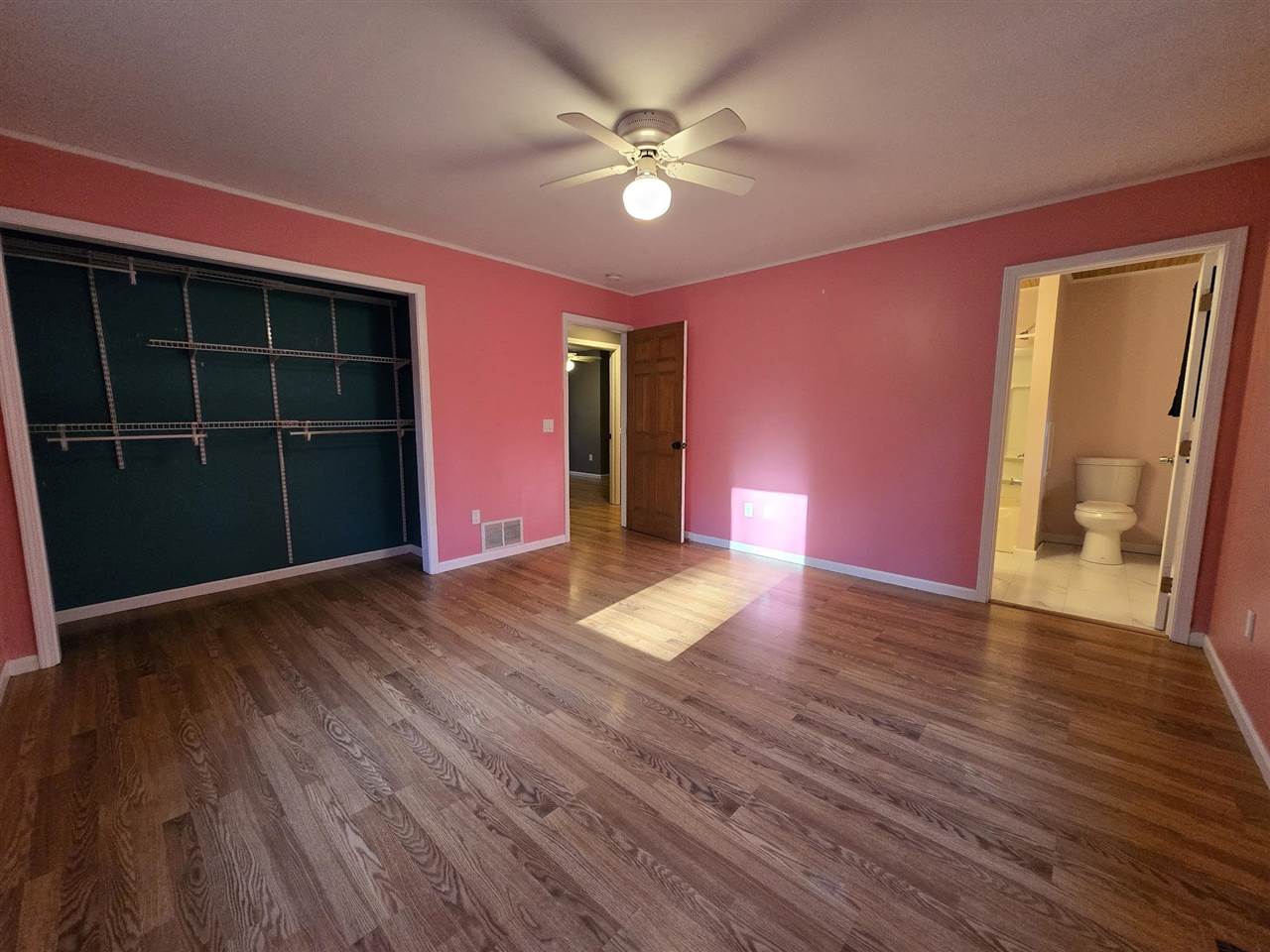 Pellston, Michigan 49769, United States, 4 Bedrooms Bedrooms, ,3 BathroomsBathrooms,Residential,Active,230745