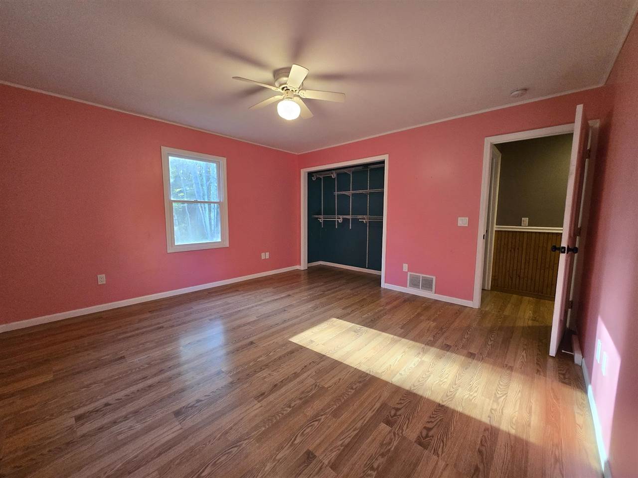 Pellston, Michigan 49769, United States, 4 Bedrooms Bedrooms, ,3 BathroomsBathrooms,Residential,Active,230745