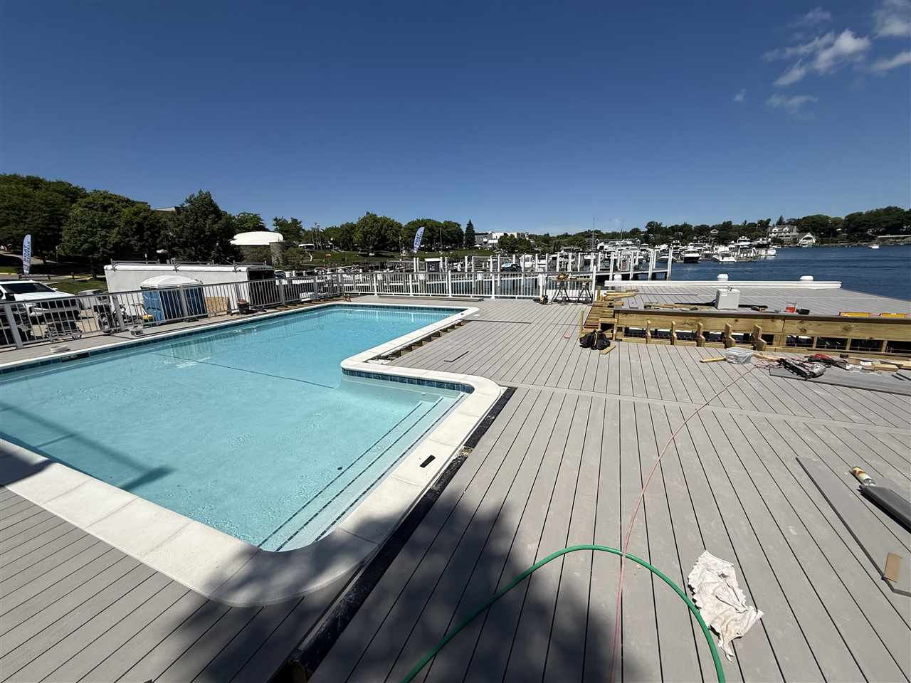 Charlevoix, Michigan 49720, United States, 1 Bedroom Bedrooms, ,1 BathroomBathrooms,Residential,Active,174323