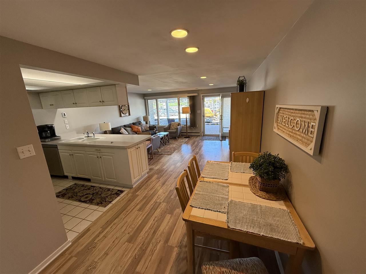 Charlevoix, Michigan 49720, United States, 1 Bedroom Bedrooms, ,1 BathroomBathrooms,Residential,Active,174323