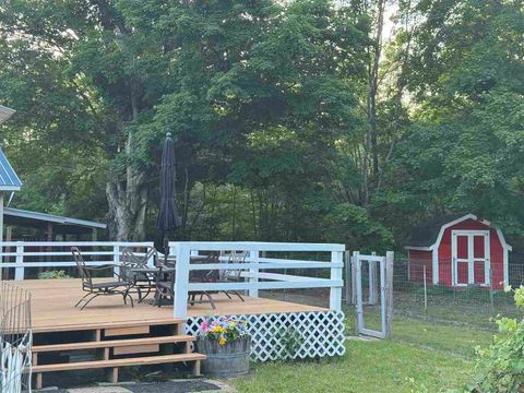 10590 N Hayes Lane Carp Lake MI 49718