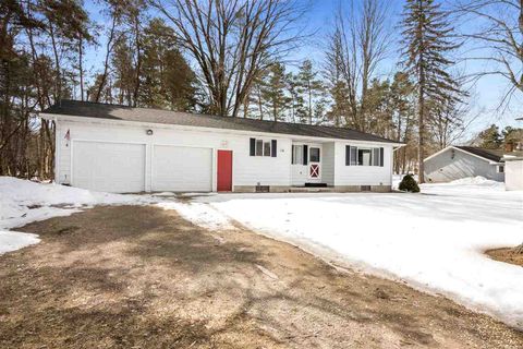 116 E Fourth Street Bellaire MI 49615