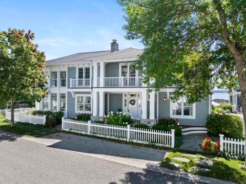 Photo for 1205 West Bay Road