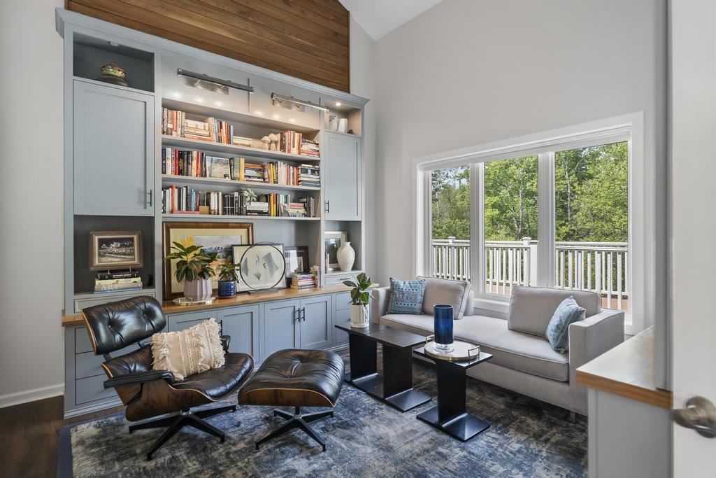 Charlevoix, Michigan 49720, United States, 3 Bedrooms Bedrooms, ,3 BathroomsBathrooms,Residential,Active,241131