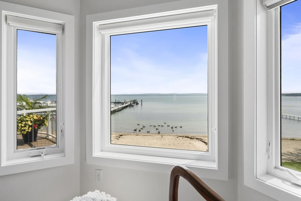 Charlevoix, Michigan 49720, United States, 3 Bedrooms Bedrooms, ,3 BathroomsBathrooms,Residential,Active,241131