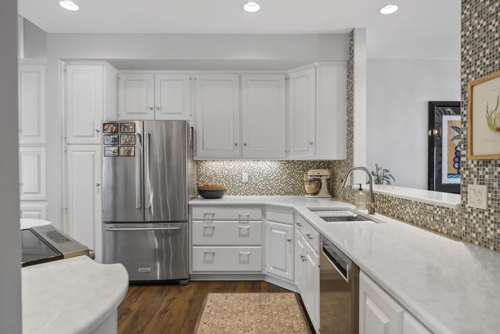 Charlevoix, Michigan 49720, United States, 3 Bedrooms Bedrooms, ,3 BathroomsBathrooms,Residential,Active,241131