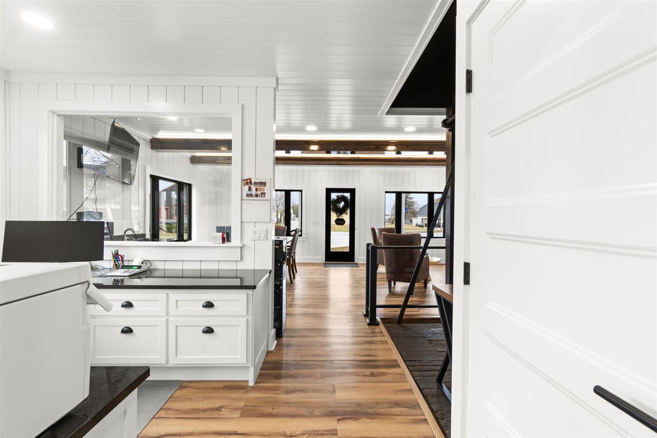 Boyne City, Michigan 49712, United States, ,1 BathroomBathrooms,Commercial,Active,252255