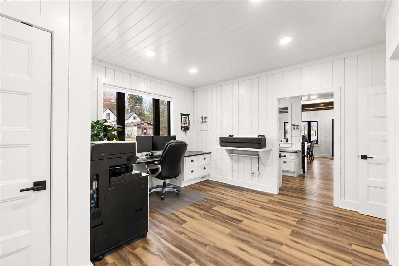 Boyne City, Michigan 49712, United States, ,1 BathroomBathrooms,Commercial,Active,252255