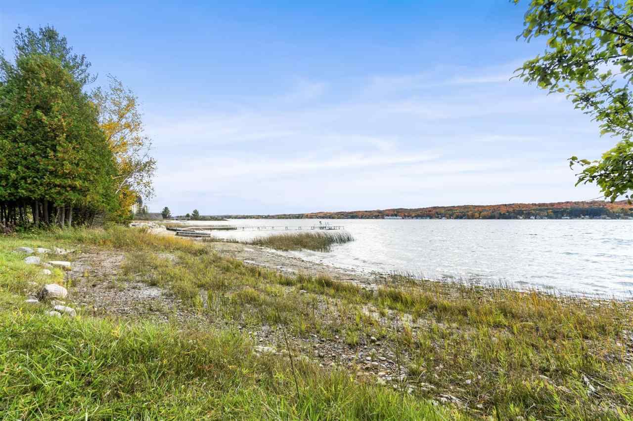 East Jordan, Michigan 49727, United States, 2 Bedrooms Bedrooms, ,1 BathroomBathrooms,Residential,Active,232049