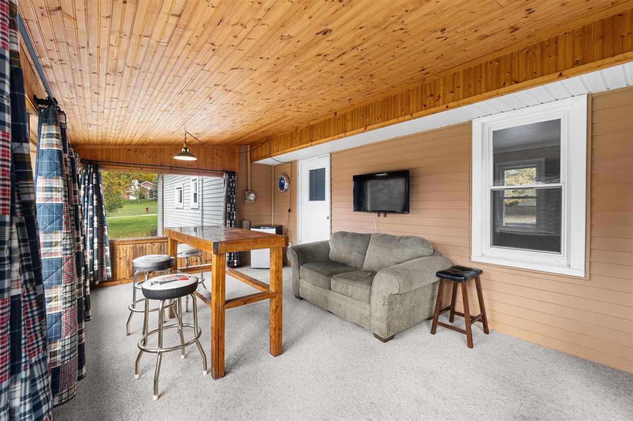 East Jordan, Michigan 49727, United States, 2 Bedrooms Bedrooms, ,1 BathroomBathrooms,Residential,Active,232049