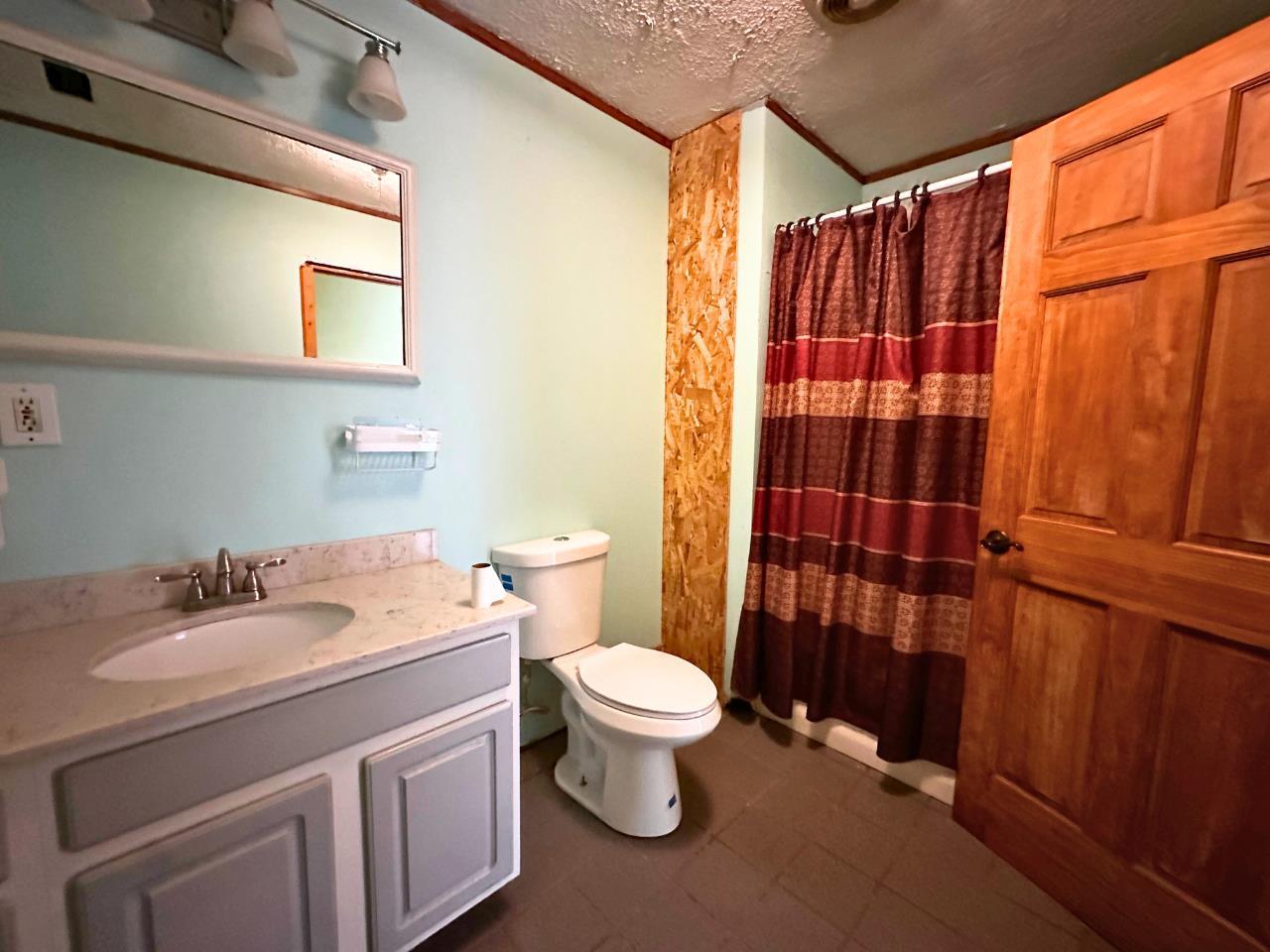 East Jordan, Michigan 49727, United States, 4 Bedrooms Bedrooms, ,3 BathroomsBathrooms,Residential,Active,137566