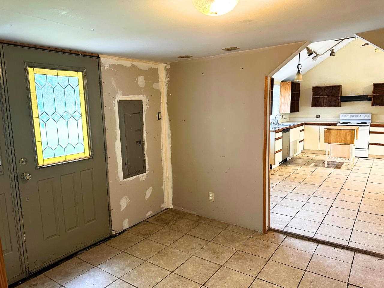 East Jordan, Michigan 49727, United States, 4 Bedrooms Bedrooms, ,3 BathroomsBathrooms,Residential,Active,137566