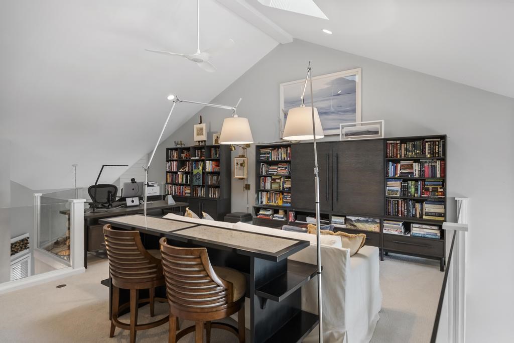 Charlevoix, Michigan 49720, United States, 3 Bedrooms Bedrooms, ,3 BathroomsBathrooms,Residential,Active,174676