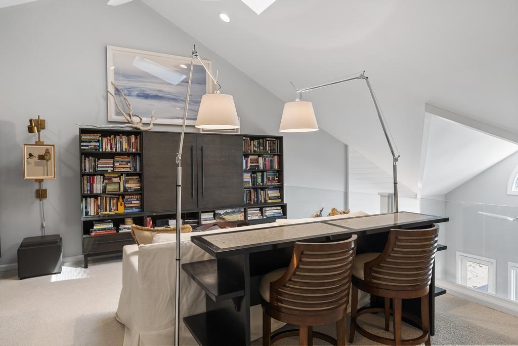 Charlevoix, Michigan 49720, United States, 3 Bedrooms Bedrooms, ,3 BathroomsBathrooms,Residential,Active,174676