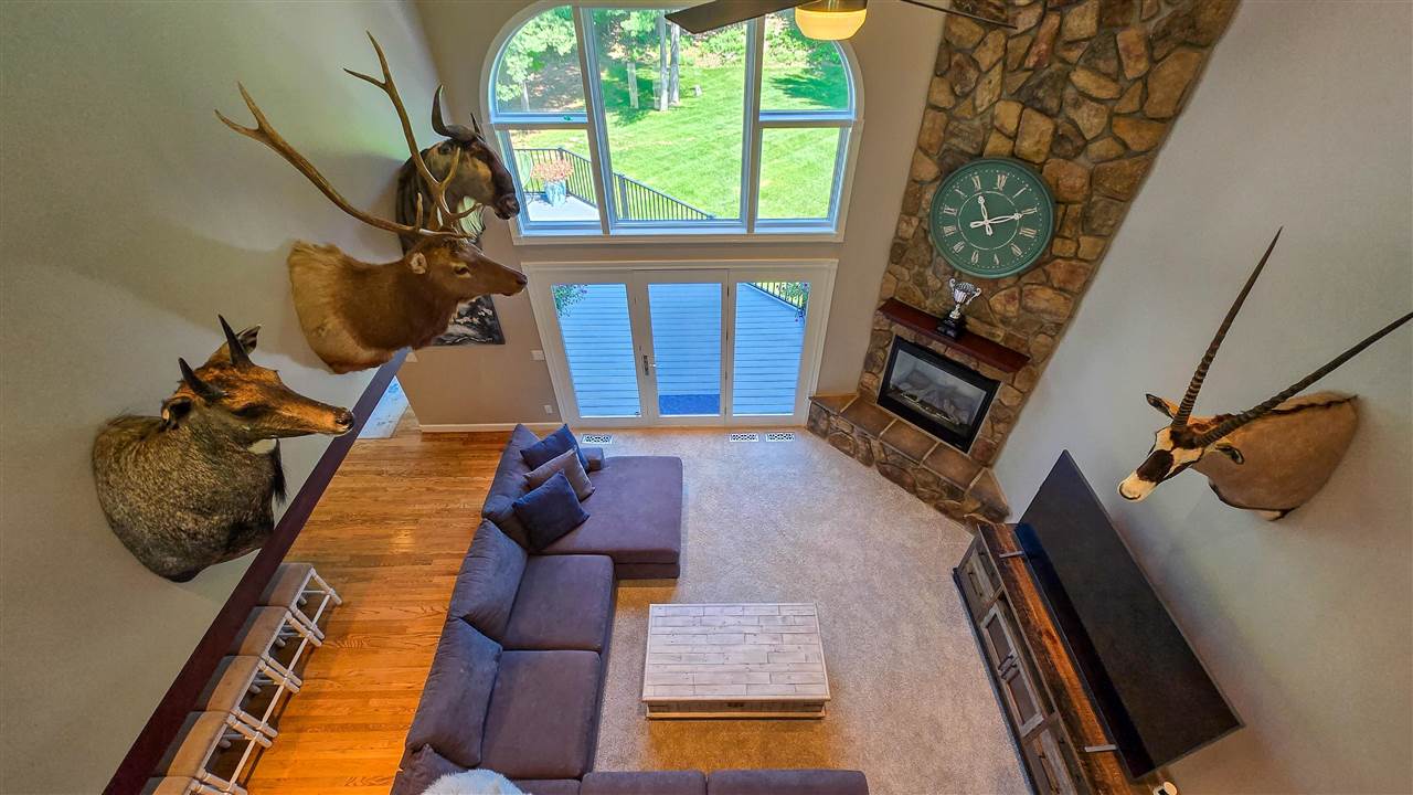 Charlevoix, Michigan 49720, United States, 4 Bedrooms Bedrooms, ,4 BathroomsBathrooms,Residential,Active,164302