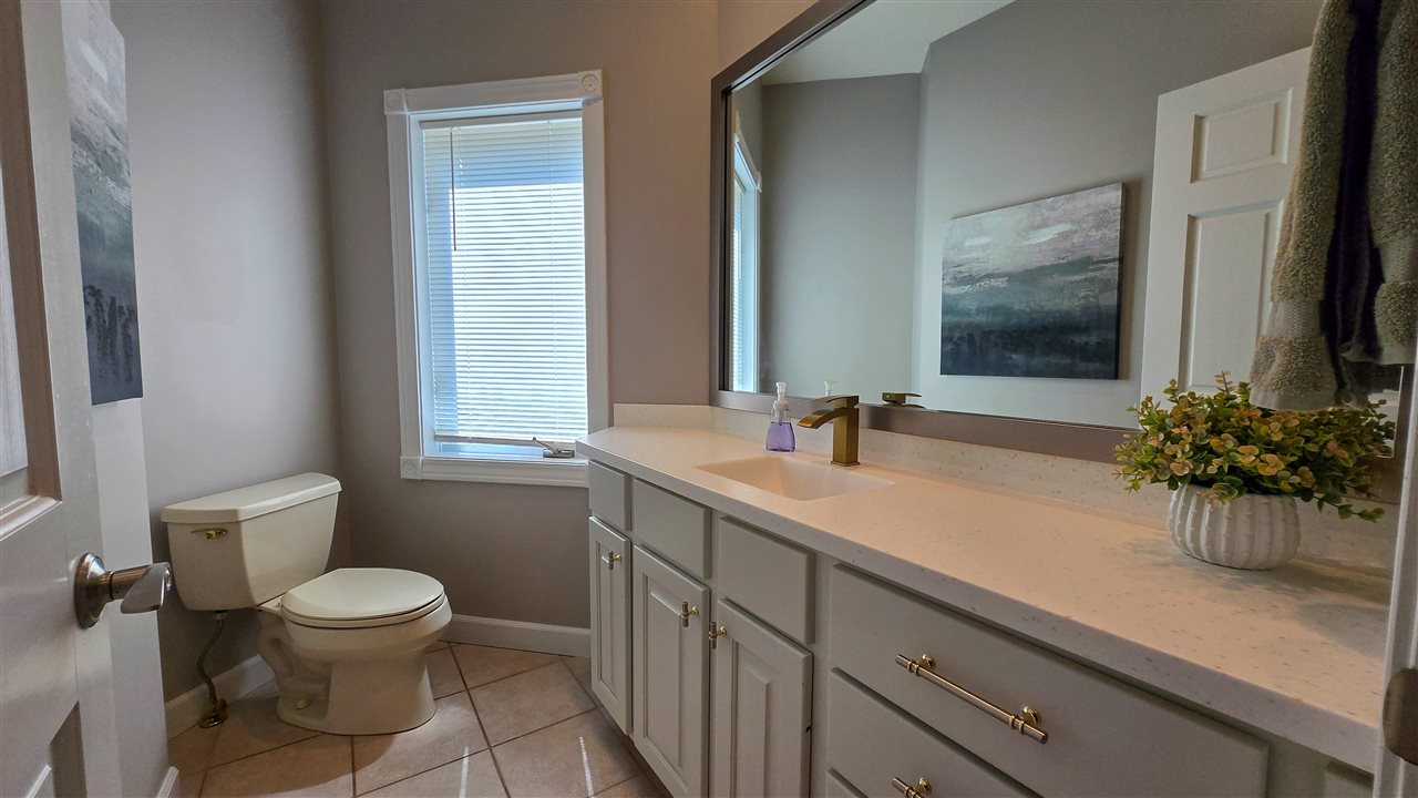 Charlevoix, Michigan 49720, United States, 4 Bedrooms Bedrooms, ,4 BathroomsBathrooms,Residential,Active,164302