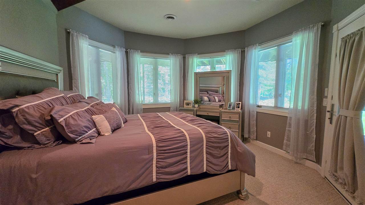 Charlevoix, Michigan 49720, United States, 4 Bedrooms Bedrooms, ,4 BathroomsBathrooms,Residential,Active,164302