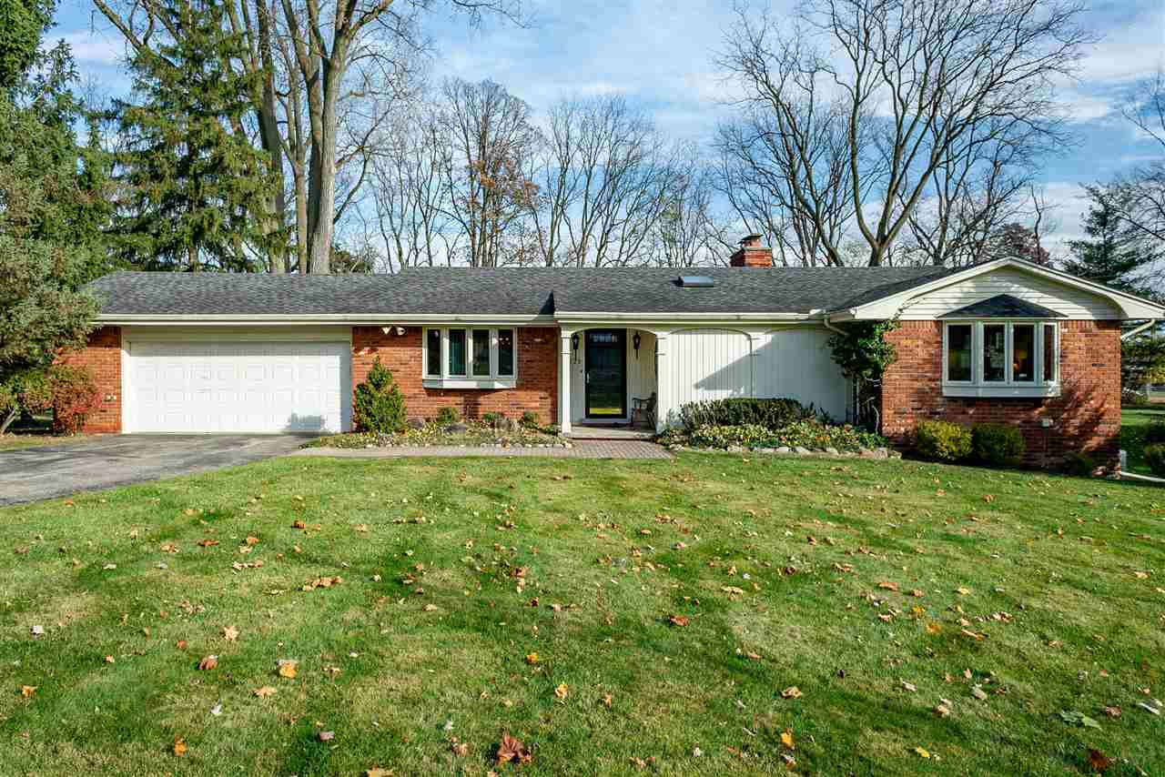 Rochester Hills, Michigan 48309, United States, 4 Bedrooms Bedrooms, ,3 BathroomsBathrooms,Residential,Active,94601