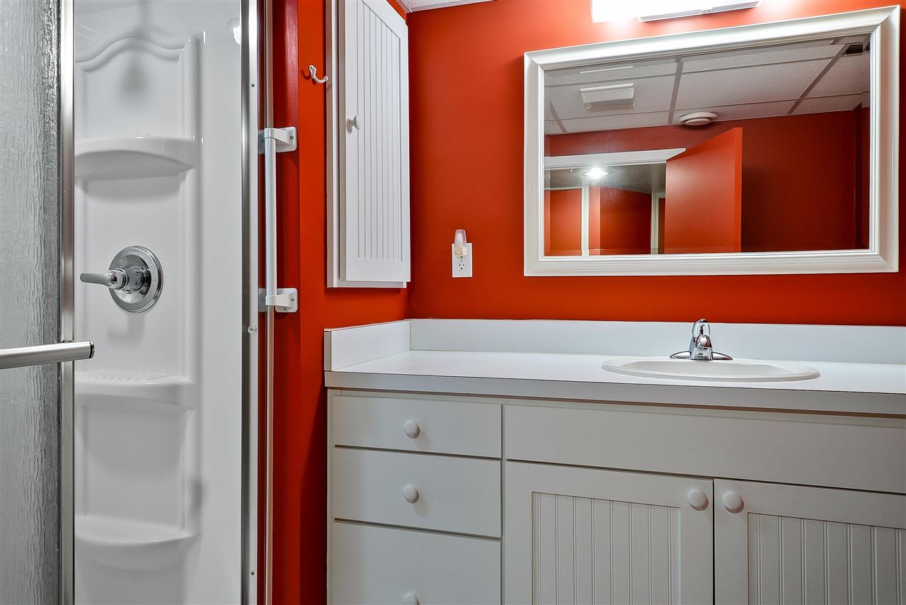 Rochester Hills, Michigan 48309, United States, 4 Bedrooms Bedrooms, ,3 BathroomsBathrooms,Residential,Active,94601