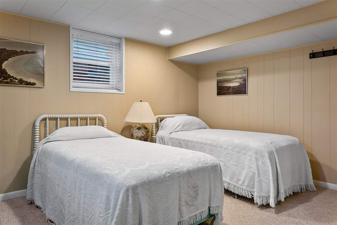 Rochester Hills, Michigan 48309, United States, 4 Bedrooms Bedrooms, ,3 BathroomsBathrooms,Residential,Active,94601