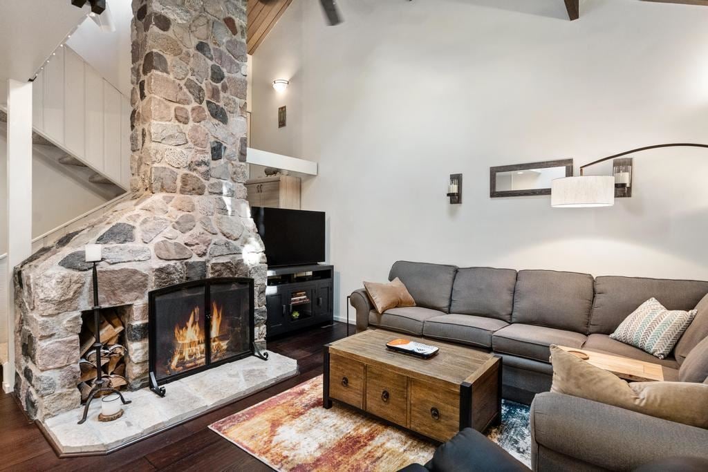2755 Harbor-Petoskey Road