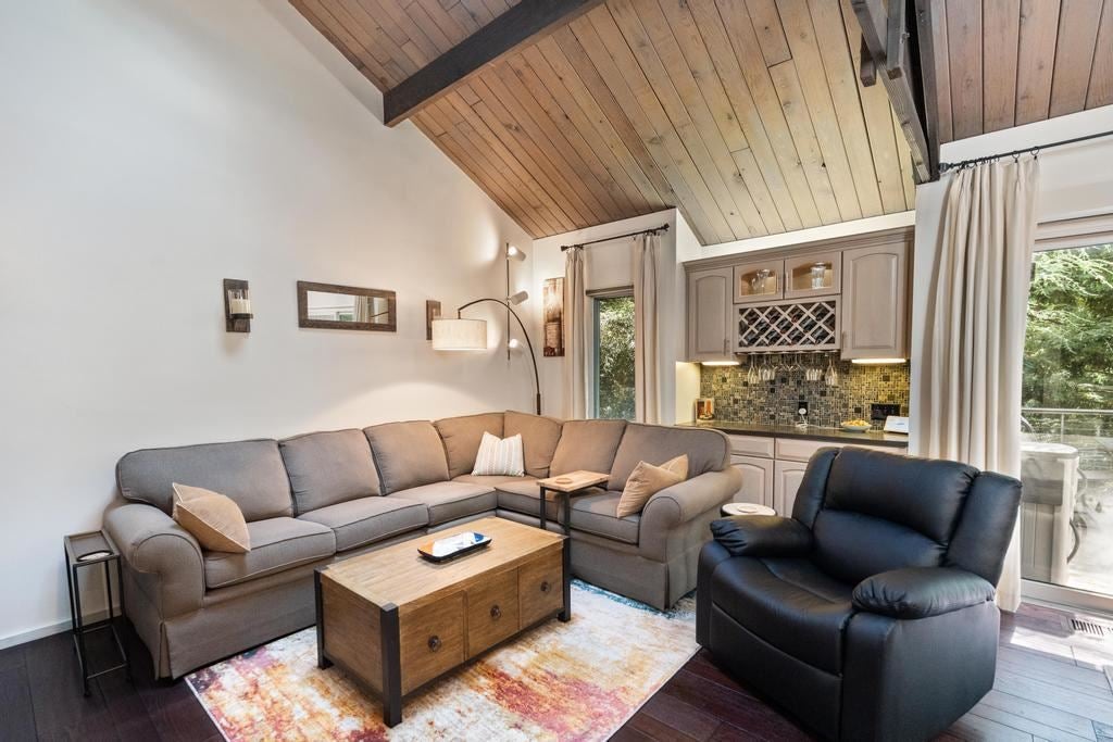 2755 Harbor-Petoskey Road
