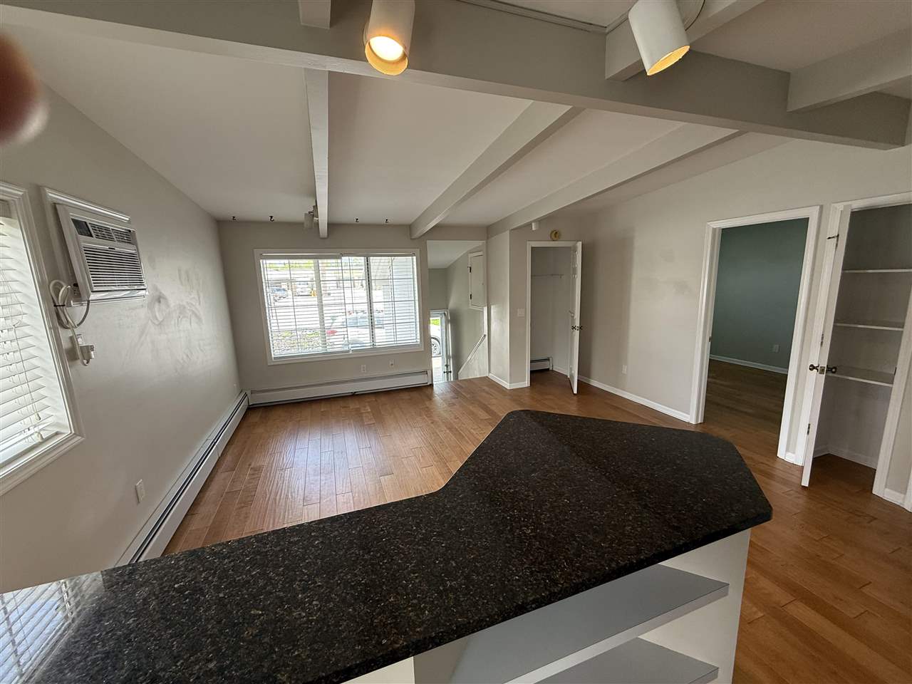 Charlevoix, Michigan 49720, United States, 2 Bedrooms Bedrooms, ,1 BathroomBathrooms,Residential,Active,134908