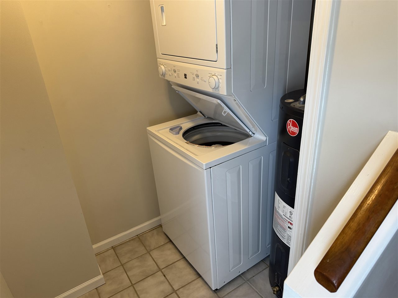 Charlevoix, Michigan 49720, United States, 2 Bedrooms Bedrooms, ,1 BathroomBathrooms,Residential,Active,134908