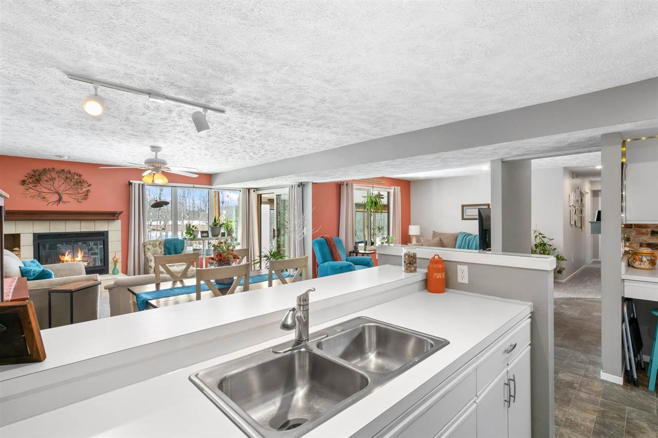 4749 S Pleasantview Road