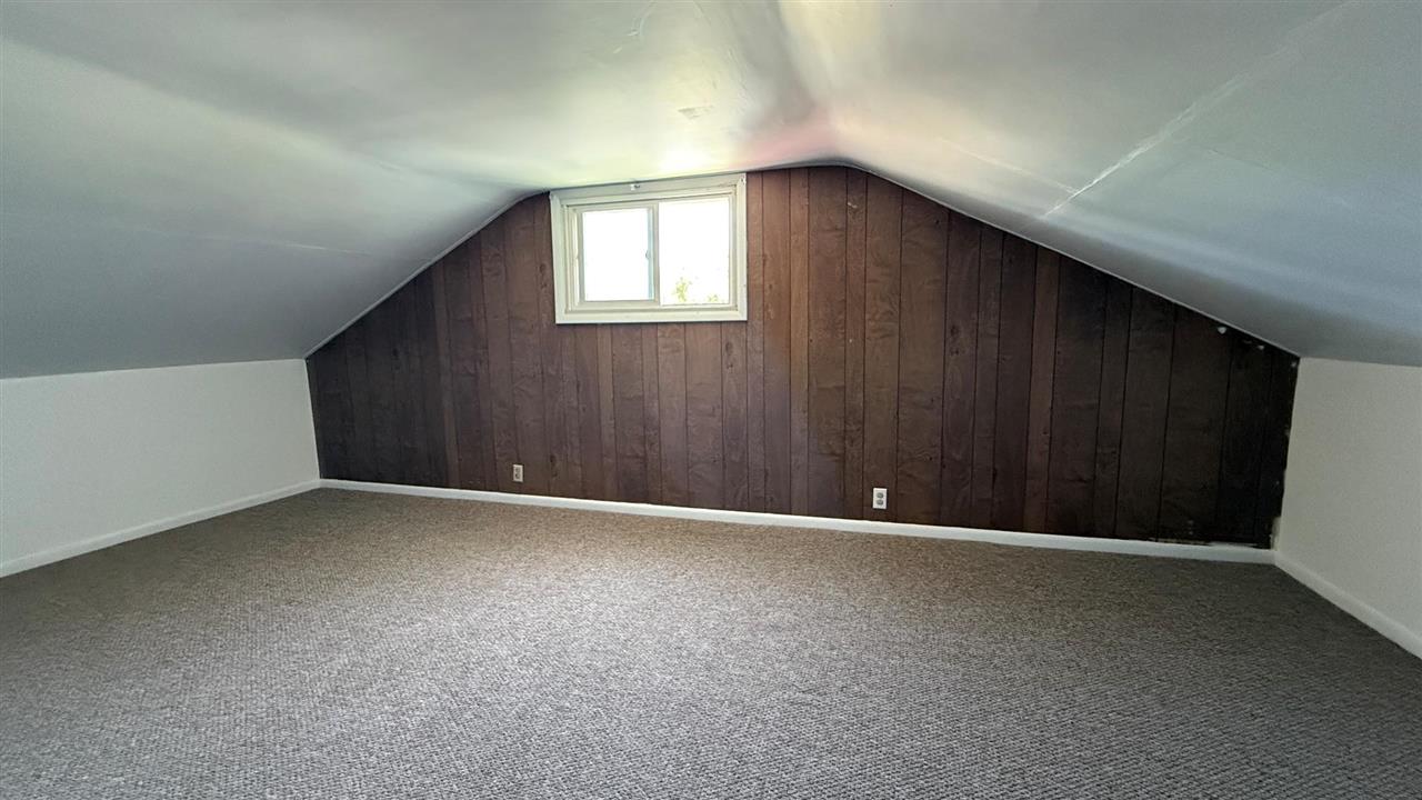 Charlevoix, Michigan 49720, United States, 4 Bedrooms Bedrooms, ,1 BathroomBathrooms,Residential,Active,176924