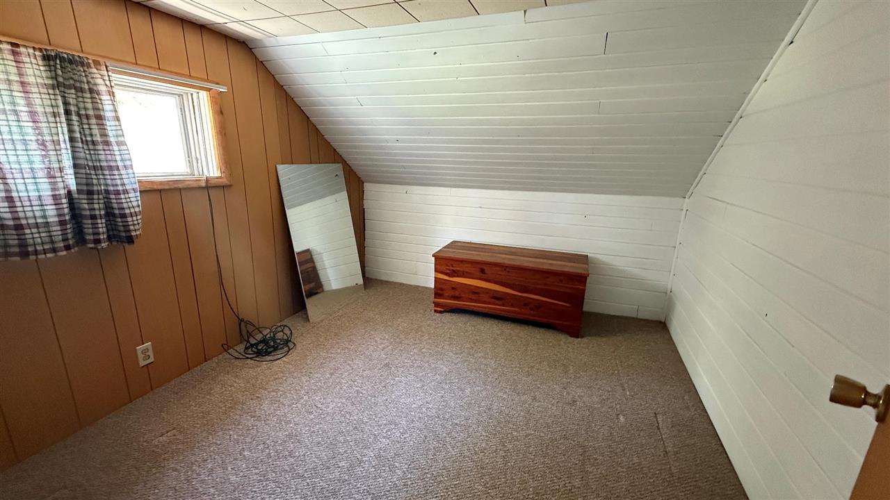 Charlevoix, Michigan 49720, United States, 4 Bedrooms Bedrooms, ,1 BathroomBathrooms,Residential,Active,176924