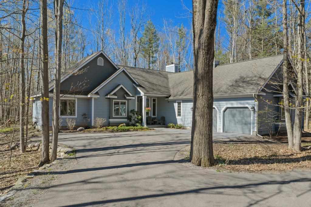 2412 Greenbriar